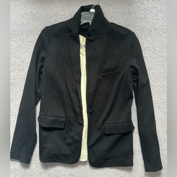 Uniqlo Jackets & Blazers - Black Uniqlo Blazer LIKE NEW